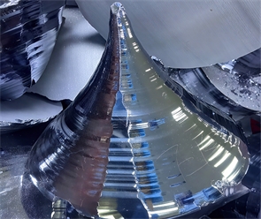 標題：單晶硅頭料
瀏覽次數(shù)：141
發(fā)表時間：2025-05-28